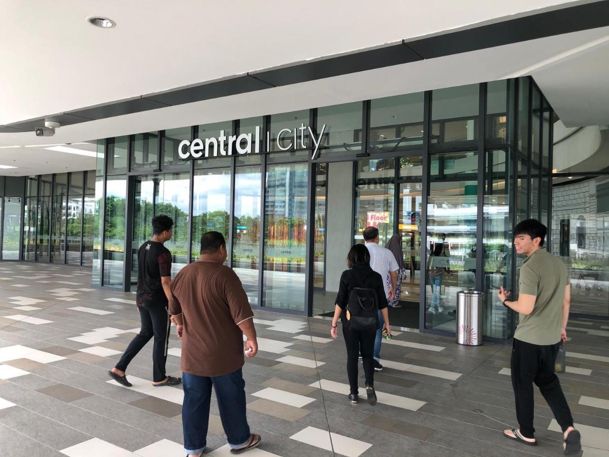 Host Assist Homestay By Ha I-City Shah Alam Eksteriør billede